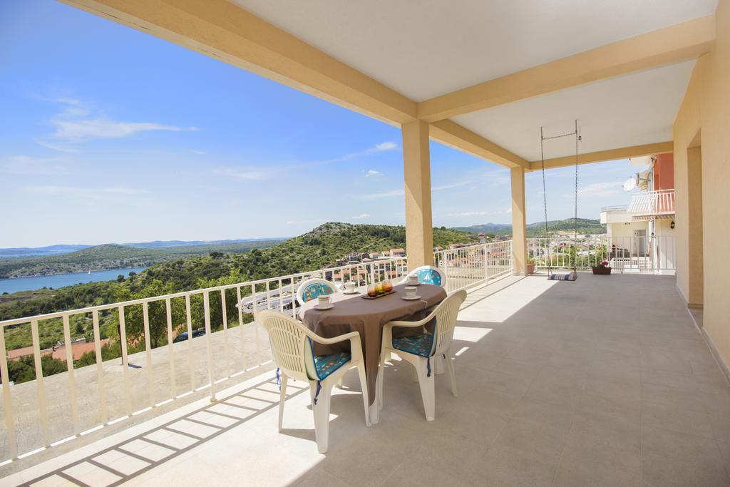 Bulat Sea View Apartments Šibenik Dış mekan fotoğraf