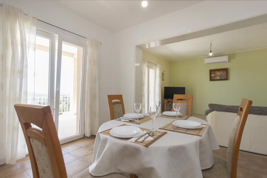 Bulat Sea View Apartments Šibenik Dış mekan fotoğraf