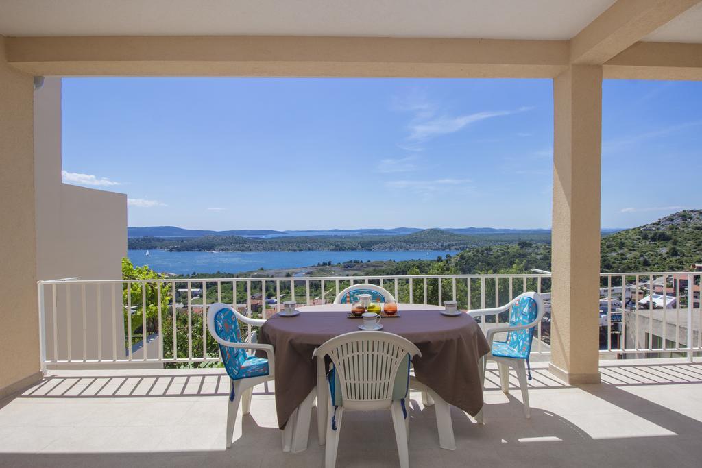 Bulat Sea View Apartments Šibenik Dış mekan fotoğraf