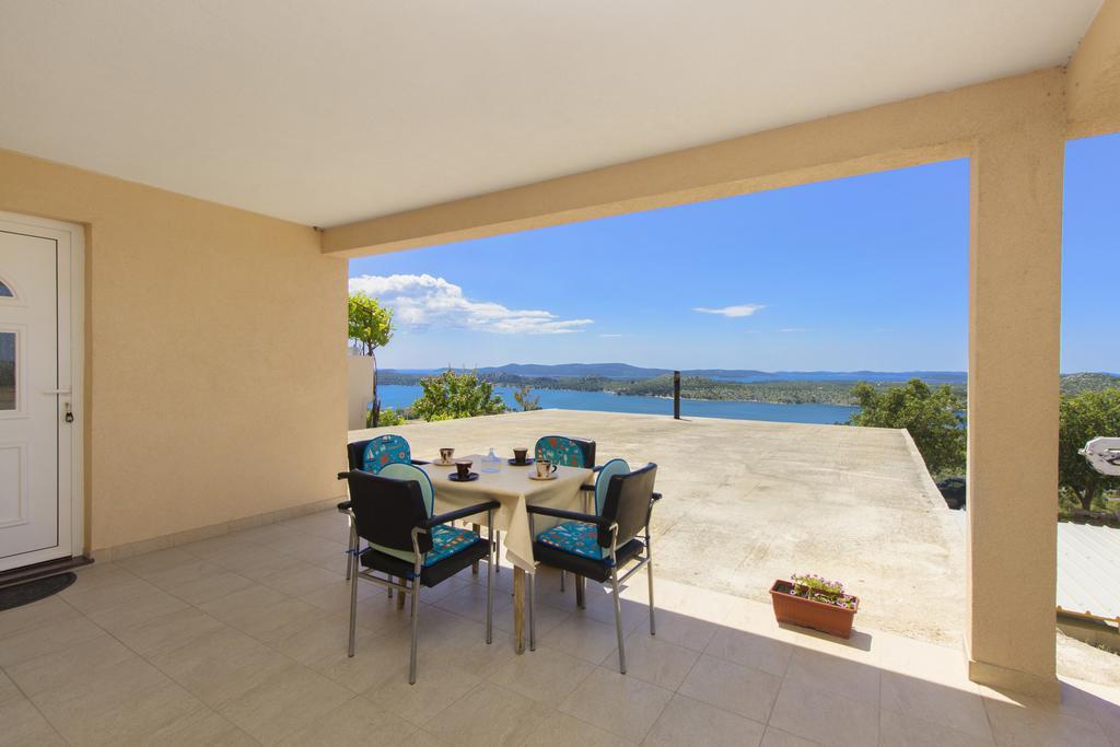 Bulat Sea View Apartments Šibenik Dış mekan fotoğraf